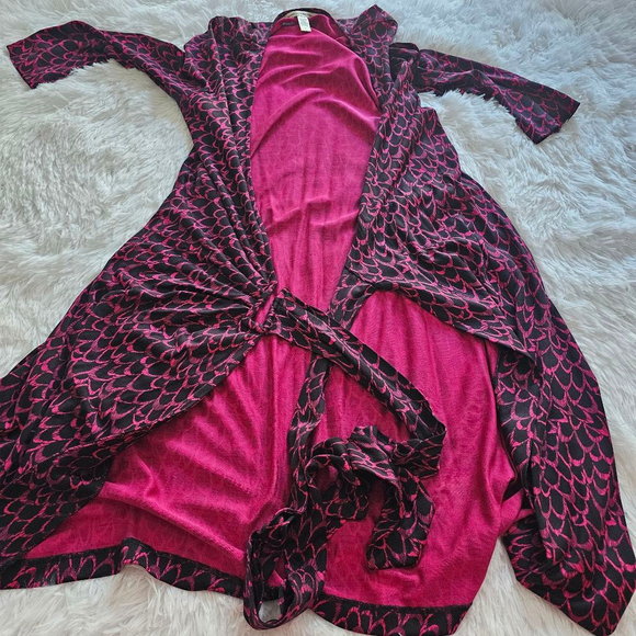 Women's Diane von Furstenberg Dress, Size 8, Pink & Black - Picture 6 of 9